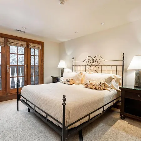 Ascent Residence 309-3