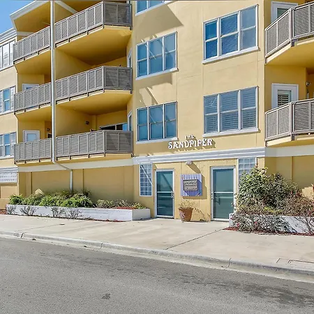 Sandpiper Seaview 201-2
