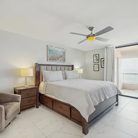 Crescent Beach Club I 12D-3