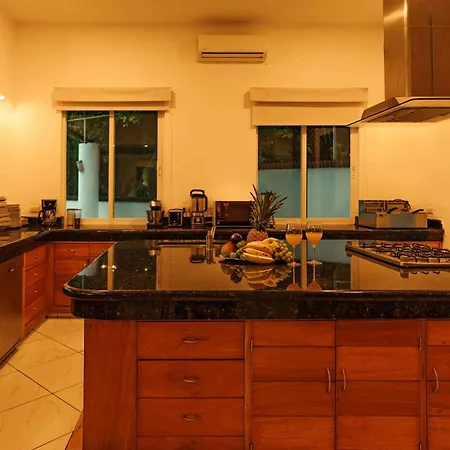 Villa Martha Garza Blanca - Private Heated Pool-3