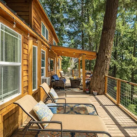 Das Tree Haus By Nw Comfy Cabins-2