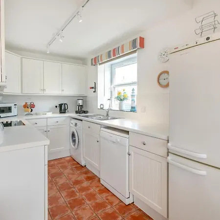 2 Bed In St Ives Oc-Nic24-2
