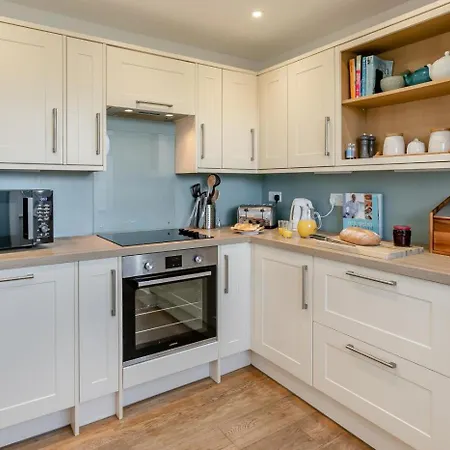 3 Bed In St Ives Oc-Vgn28-2