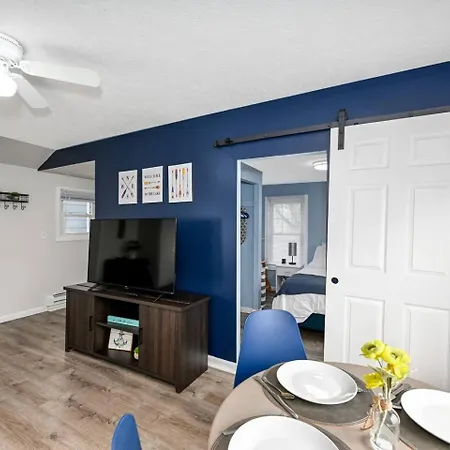 Recharge & Reconnect Vermilion Cottage, Beach 5 Min, Cedar Point 30 Min-2