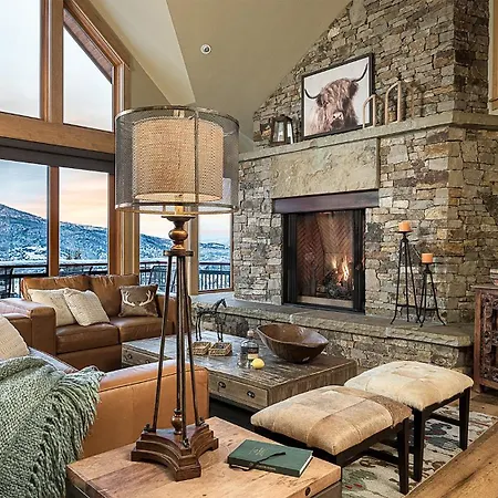 Falconhead Lodge - South-2