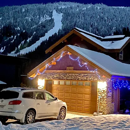 Morrisey Chalet At Sun Peaks-2