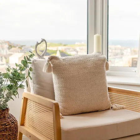 4 Bed In St. Ives Oc-P31118-2