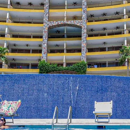 The Great Escape Modern Oceanfront-2