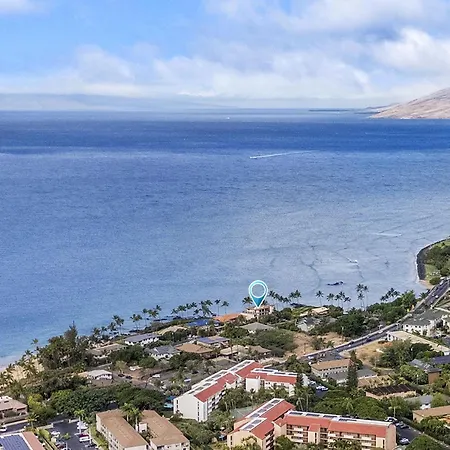 Punahoa Beach 201, Beautiful Renovation, Split Ac-3