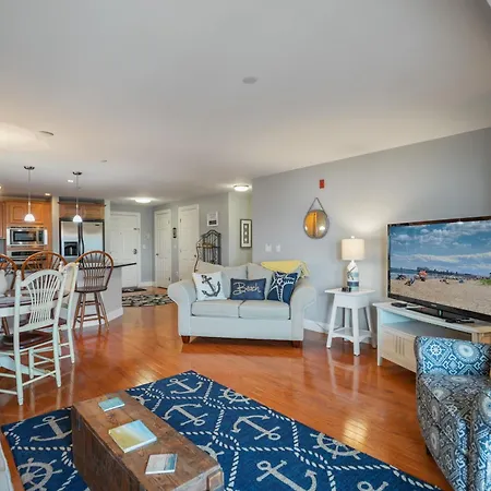 Grand Victorian #403 By Bayley Vacation Rentals-3