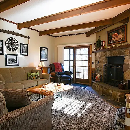 Whistlepunk 20 Wilderness Hideaway, Slope Side, Spacious 2 Bedroom Condo-3