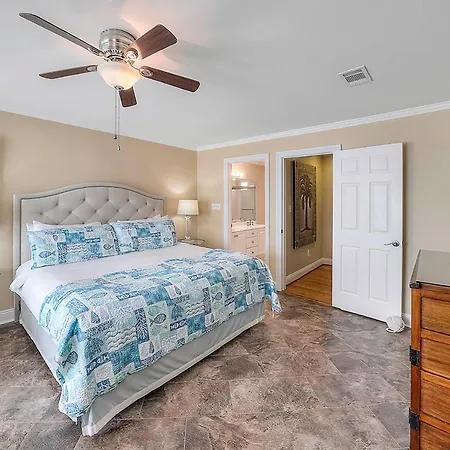 Emerald Belle - Gulf Front Home With Ocean Views & Spacious Deck-3