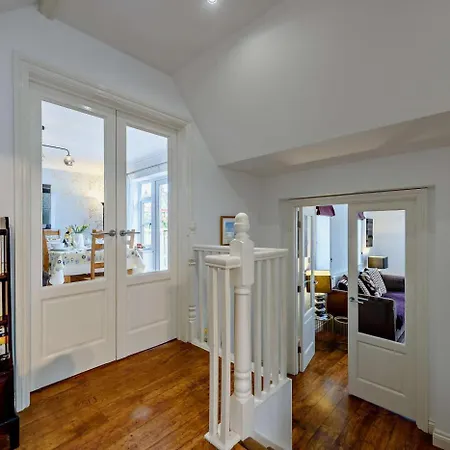 4 Bed In Tenby Oc-T27576-2