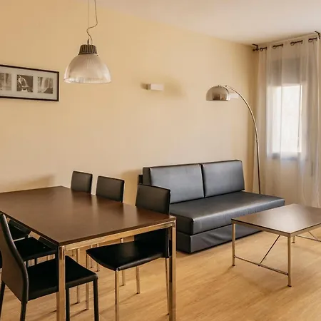 Barcelona Apartment Villarroel-3