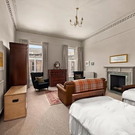 6 Howard Place-2