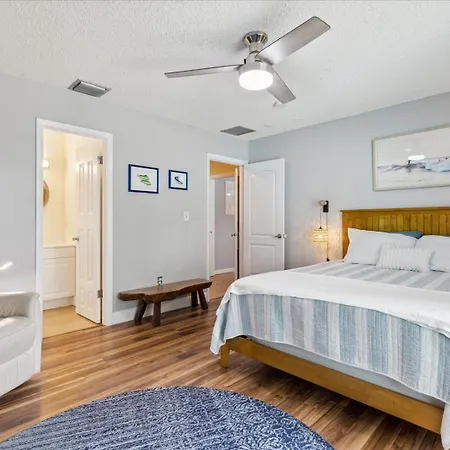 111 Sunset Drive-3