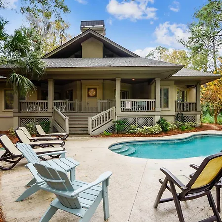 8 Cottage Court-3