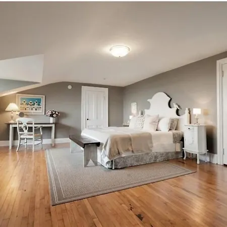 The Stonehouse At Ingleside, Cayuga Lake, Aurora Ny-3