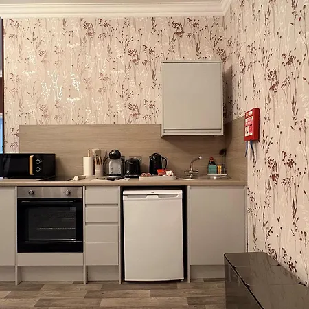 Rossal House Apartments-2
