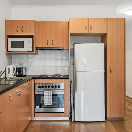 Carrington Views - 3 Bedrooms - Cbd - Parking-3