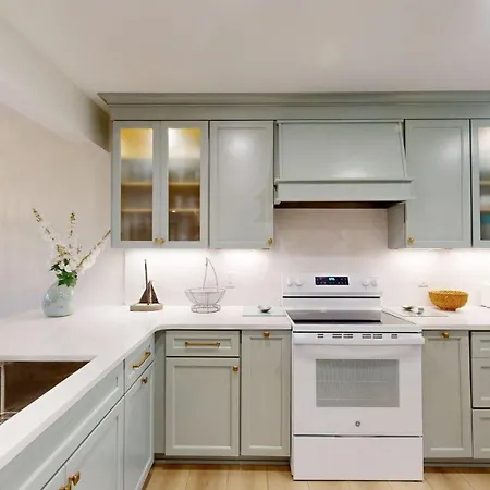 903 Inverness Village-2