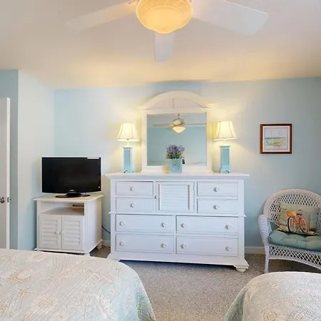 928 Inverness Village-3