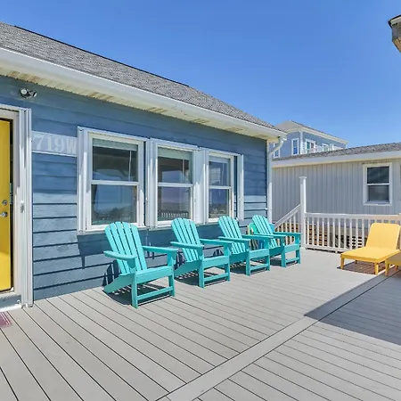 A Little Nauti By Oak Island Accommodations-3