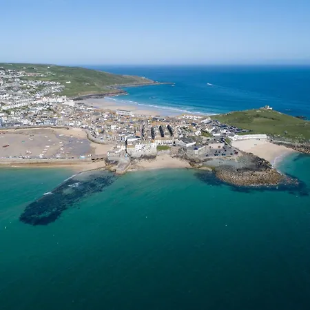 7 Wheal Ayr, St Ives-3