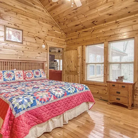 Above The Clouds Cabin-2