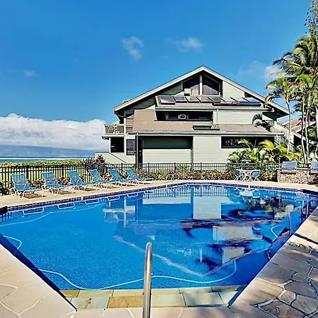 Kahana Outrigger 1A1-2