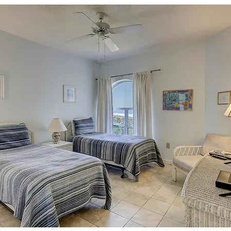 512 Barrington Court-3