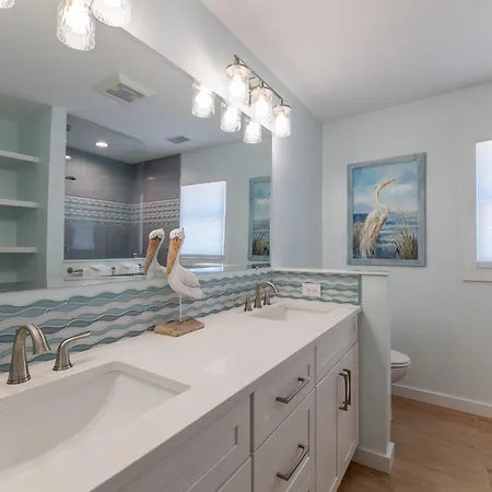 Rookery - Corolla, Whalehead, 395 Yds To Beach, Ocean View, Pool, Hot Tub, Pets Ok, Flex Stays-2