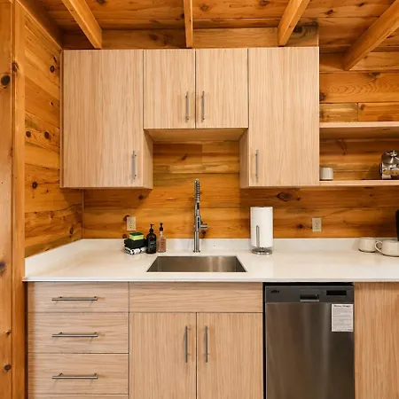 Doc Roy'S Legacy On Fish Lake By Nw Comfy Cabins-3
