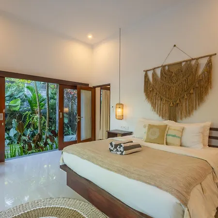 Dena'S Place Ubud-3