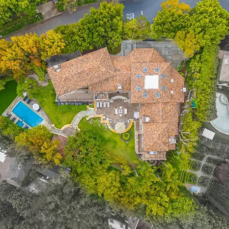 Carolwood Estate-2