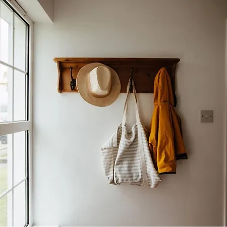 Dingle Harbour Cottages 3 Bed - Sleeps 6 By Trident Holiday Homes-3