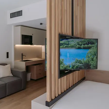 Blau Student Housing - Students Only-2