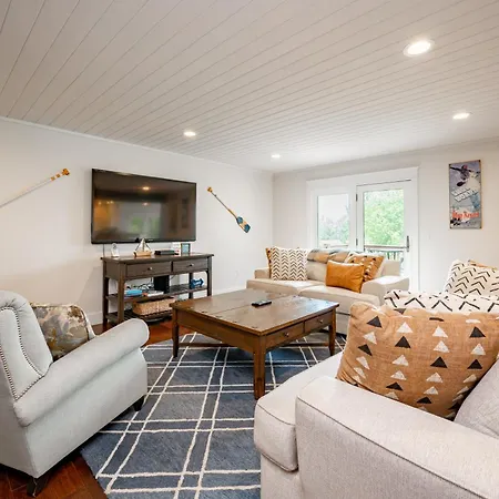 Lake Stone Manor By Railey Vacations-3