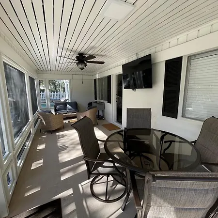 16 Ibis Street-3