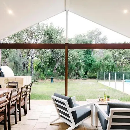 Blue Wren - Secluded Bushland Retreat With Pool-2