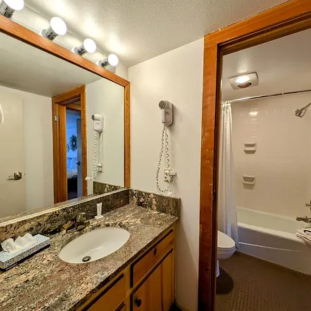 Decatur 1804 By Summitcove Lodging In Colorado-2