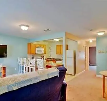 Beach Comber At Oak Shores-3