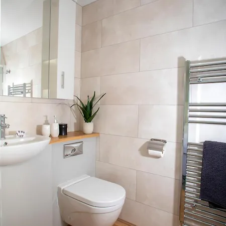 1 Howard Place-3