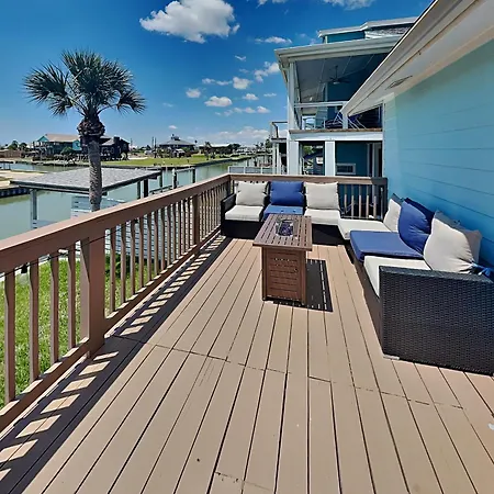 Hideaway At Redhead Road-2