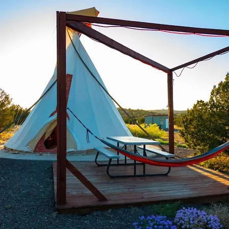 Cottonwood Creek Cabins - Alpine, Tx-3