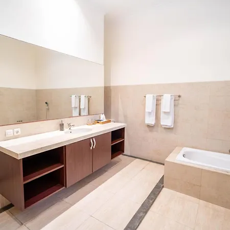 Gracia Bali Villas & Apartment By Manara-3