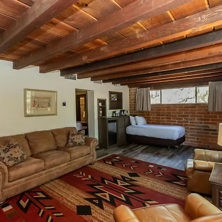 Tanque Verde Guest Ranch-3