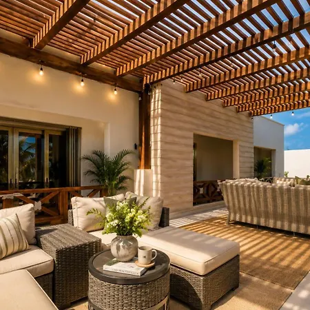 Casa Seven Ocean Front With Private C Hef Included-3