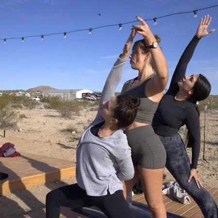 Joshua Tree Village Campground - Glamping Retreat-2