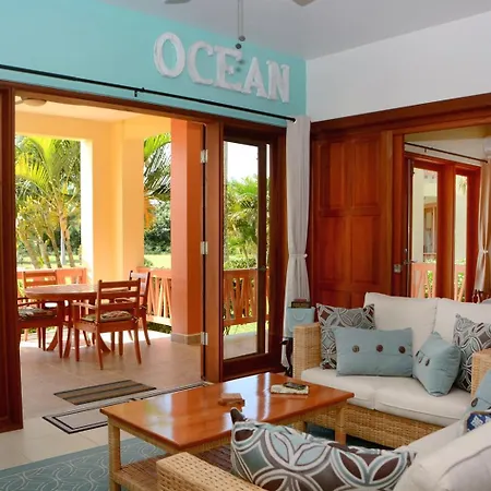 Beach Walkout Condo 112 3Br2Ba Sleeps 8-3